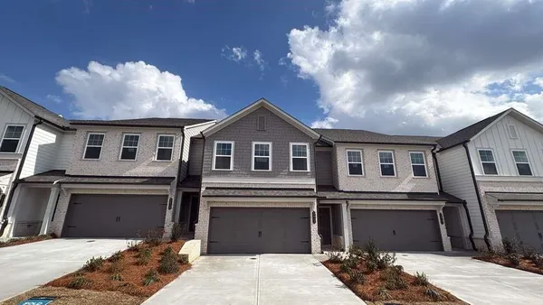 $2,100 | 5447 Allegro Lane, Flowery Branch, GA 30542