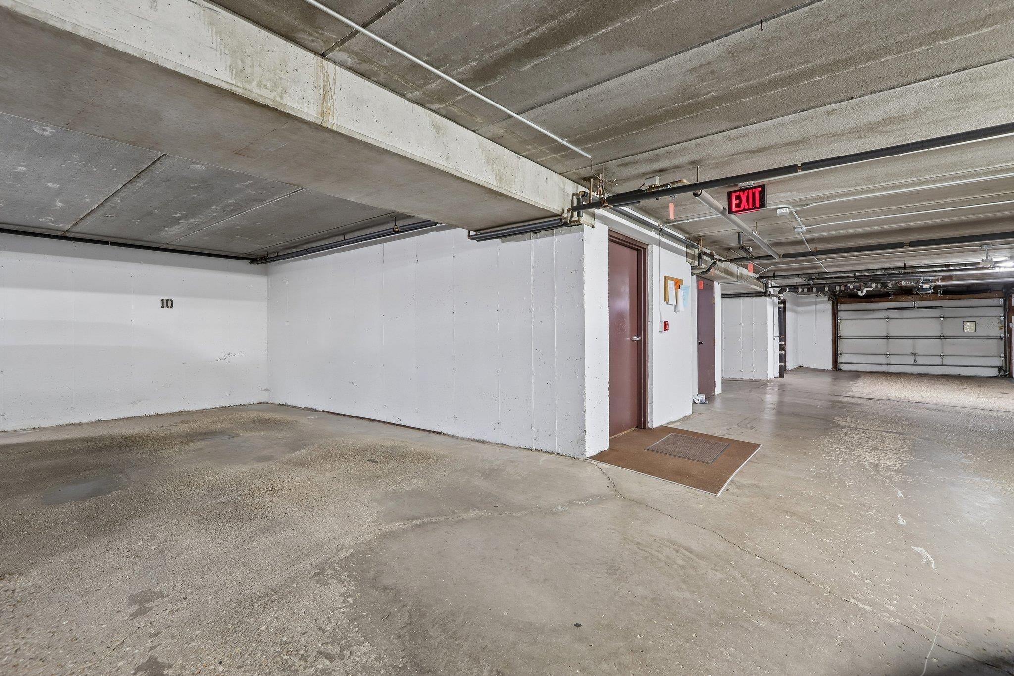 1418 Wheeler Road, Unit H Madison, WI 53704 - Photo 32 of 35 Gallery Image 32