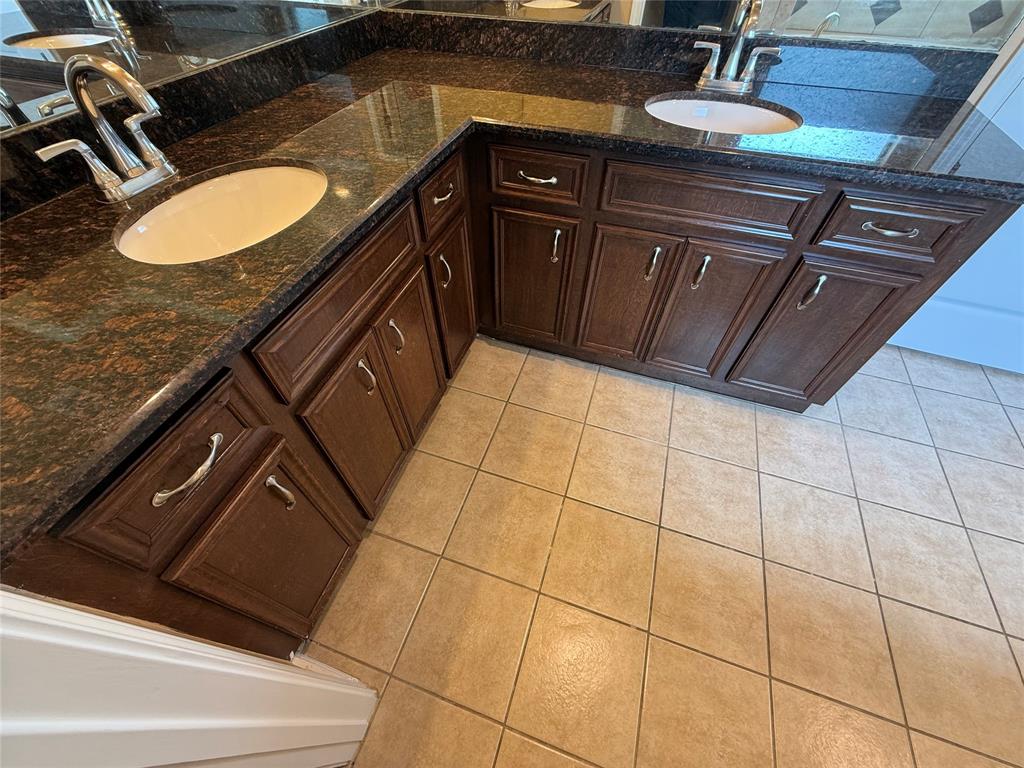 8640 Baker Road Beaumont, TX 77707 - Photo 17 of 30