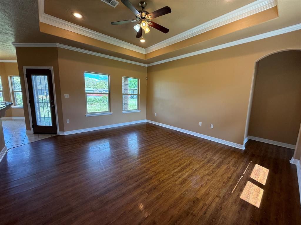 8640 Baker Road Beaumont, TX 77707 - Photo 9 of 30