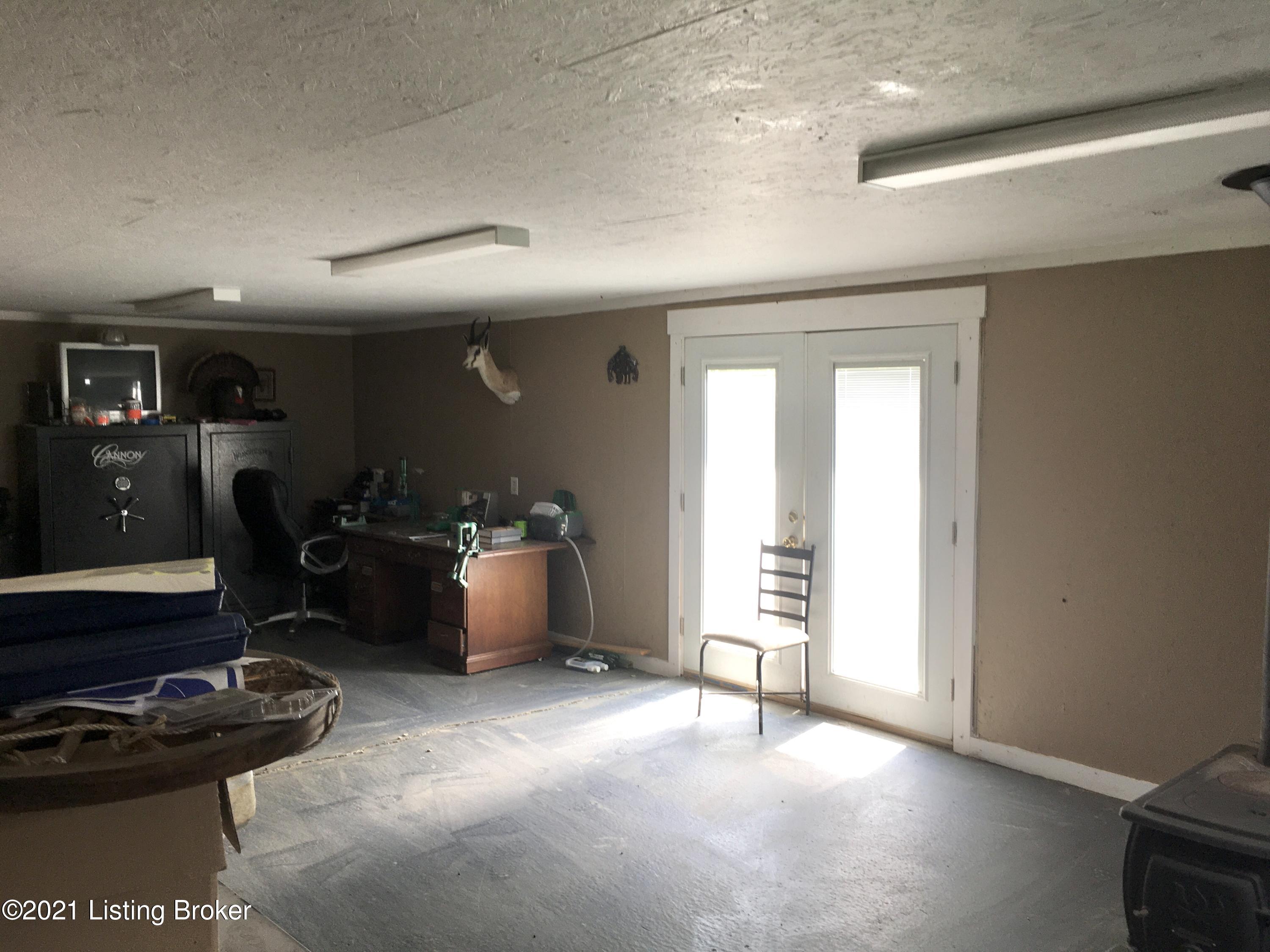 2932 Cat Ridge Road Waddy, KY 40076 - Photo 35 of 47 Photo Aug 21, 1 11 38 PM