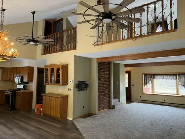 $380,000 | 21632 90th Avenue, Evart, MI 49631