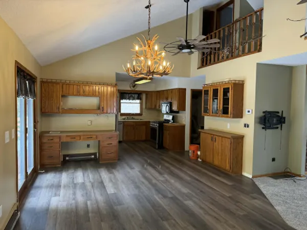 $380,000 | 21632 90th Avenue, Evart, MI 49631