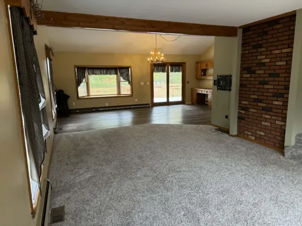 $380,000 | 21632 90th Avenue, Evart, MI 49631
