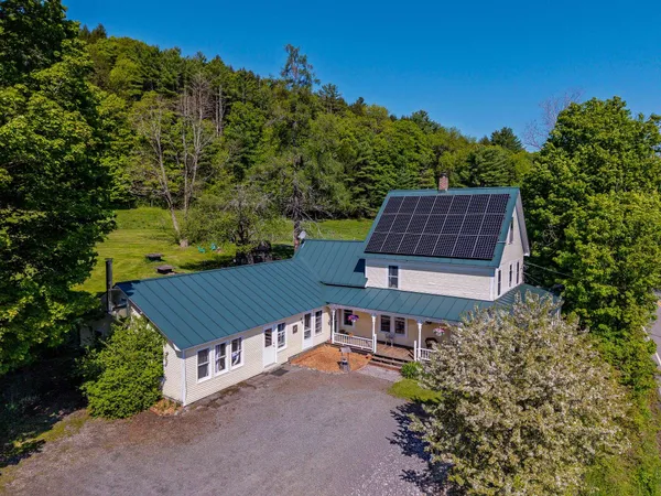 $550,000 | 8493 Highway 113, Thetford, VT 05058