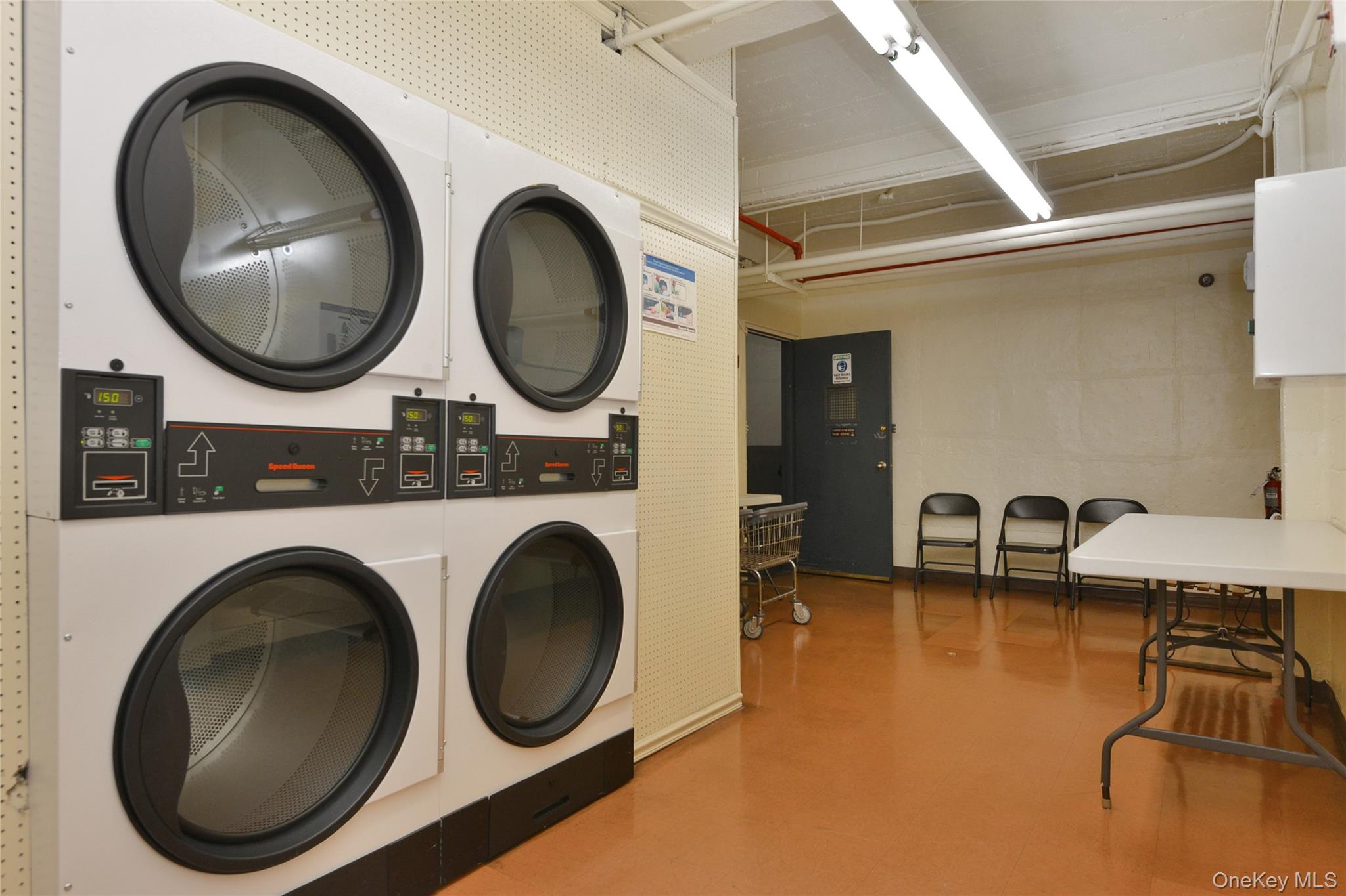 99-10 60th Avenue, Unit 3B Queens, NY 11368 - Photo 16 of 18