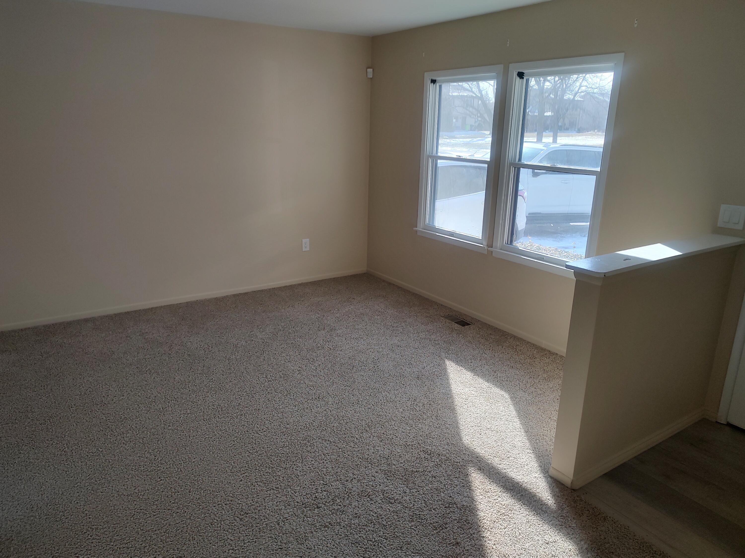23402 Cranbrooke Drive Novi, MI 48375 - Photo 3 of 13 Living Room