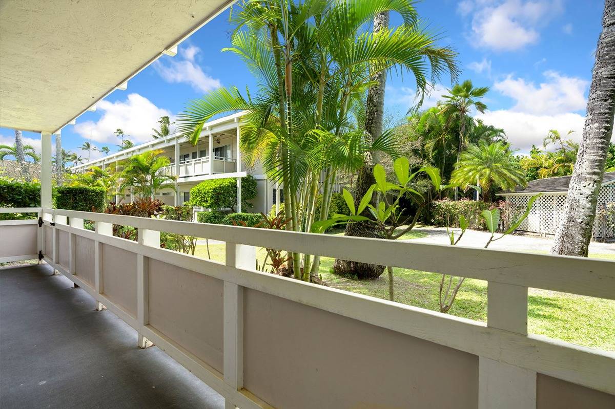 525 Aleka Loop, Unit C5 Kapaa, HI 96746 - Photo 18 of 24 a view of a balcony