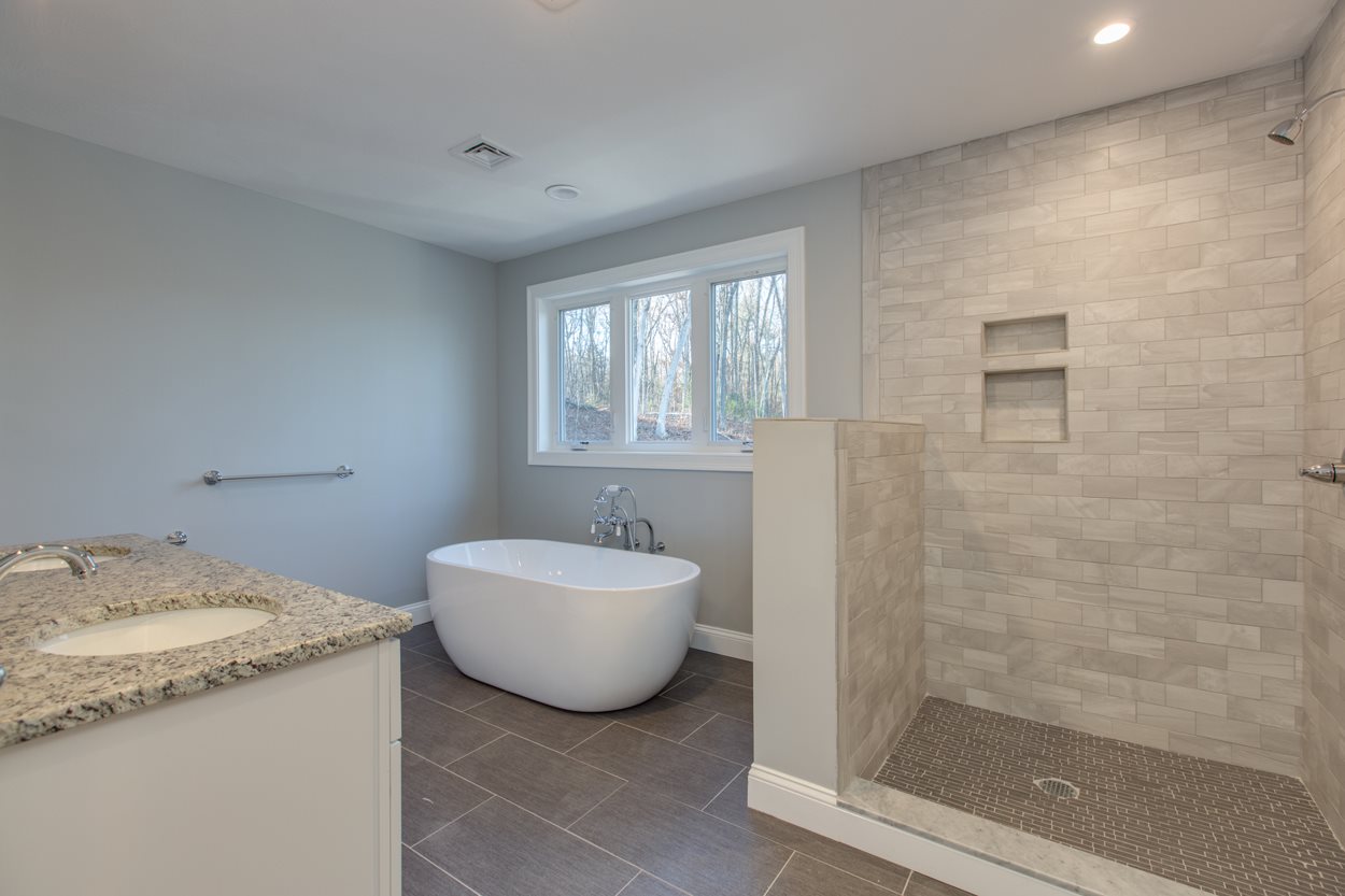 47 Bear Hill Road Windham, NH 03087 - Photo 22 of 24