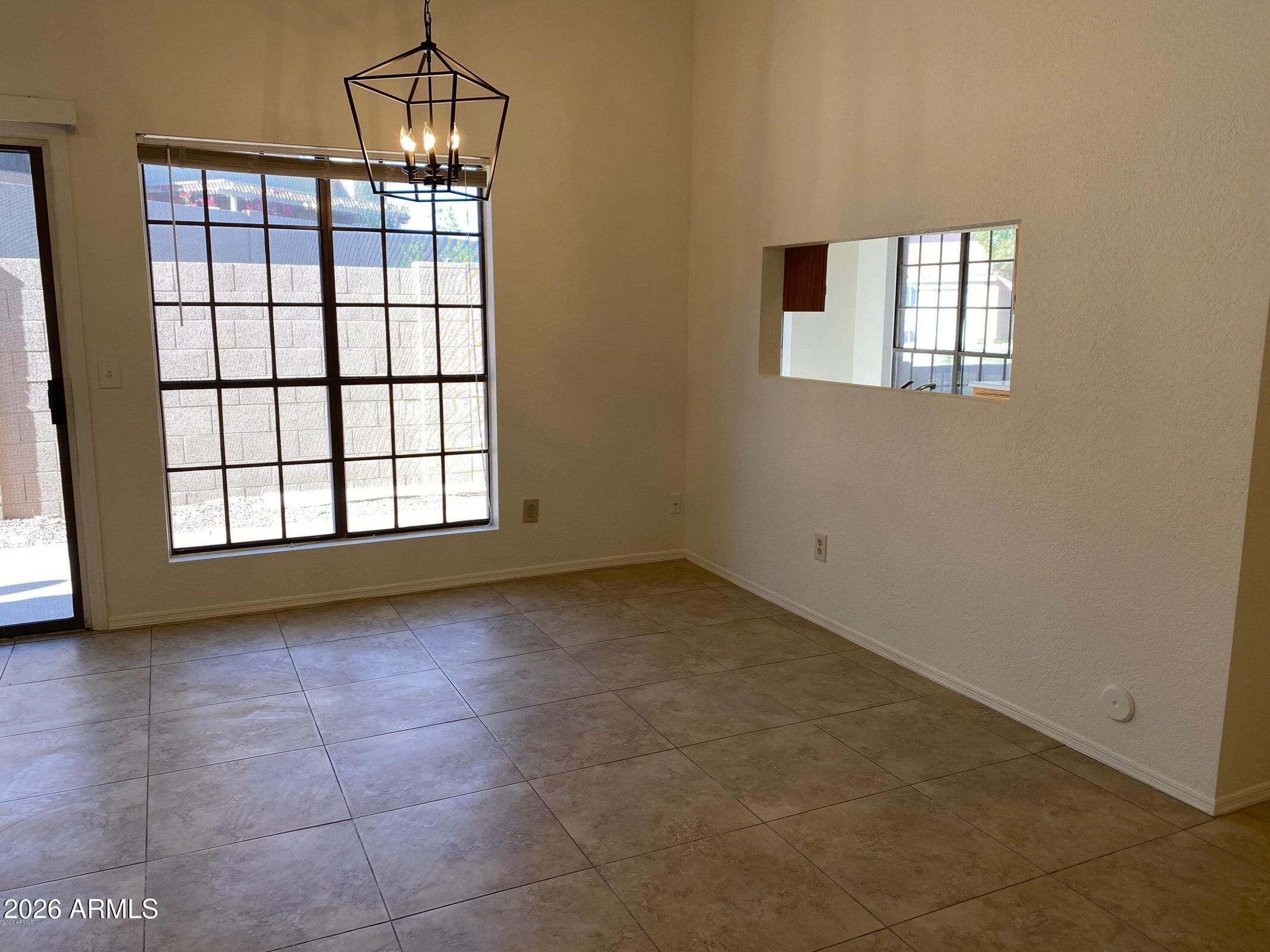 4263 East Agave Road Phoenix, AZ 85044 - Photo 8 of 16 20220527010516806366000000-o