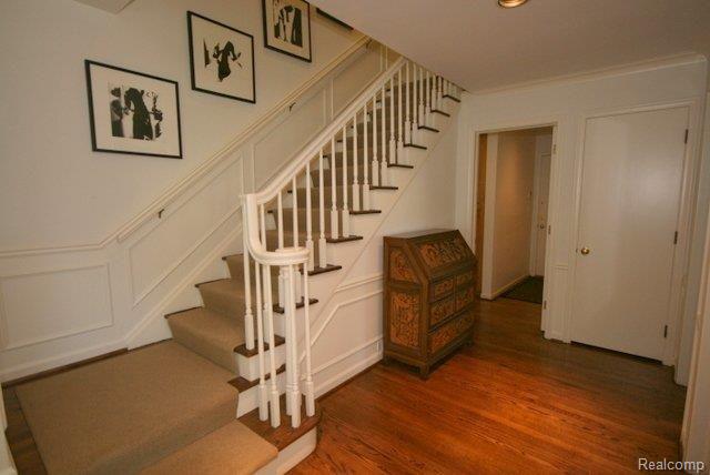 343 Glengarry Road Bloomfield Hills, MI 48301 - Photo 9 of 23 Foyer