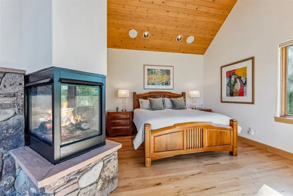 $3,299,000 | 731 Lakeview Circle, Silverthorne, CO 80498