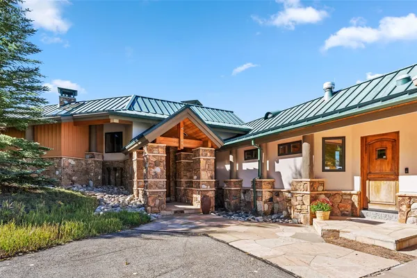 $3,299,000 | 731 Lakeview Circle, Silverthorne, CO 80498