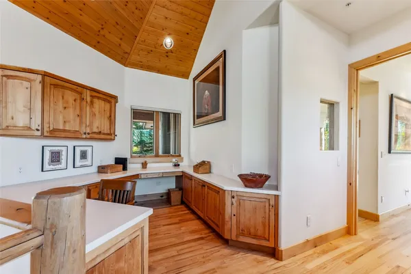 $3,299,000 | 731 Lakeview Circle, Silverthorne, CO 80498