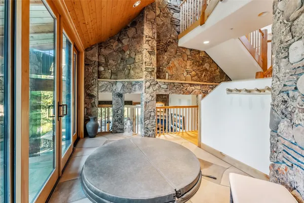 $3,299,000 | 731 Lakeview Circle, Silverthorne, CO 80498