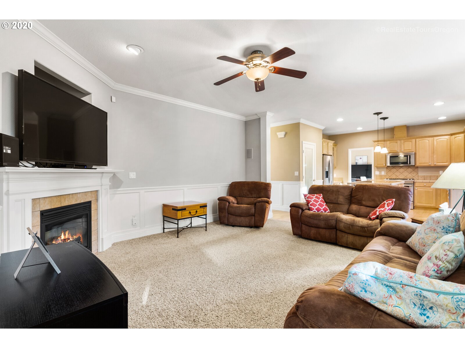 1732 Northwest 33rd Way Camas, WA 98607 - Photo 5 of 32 Gallery Image 5