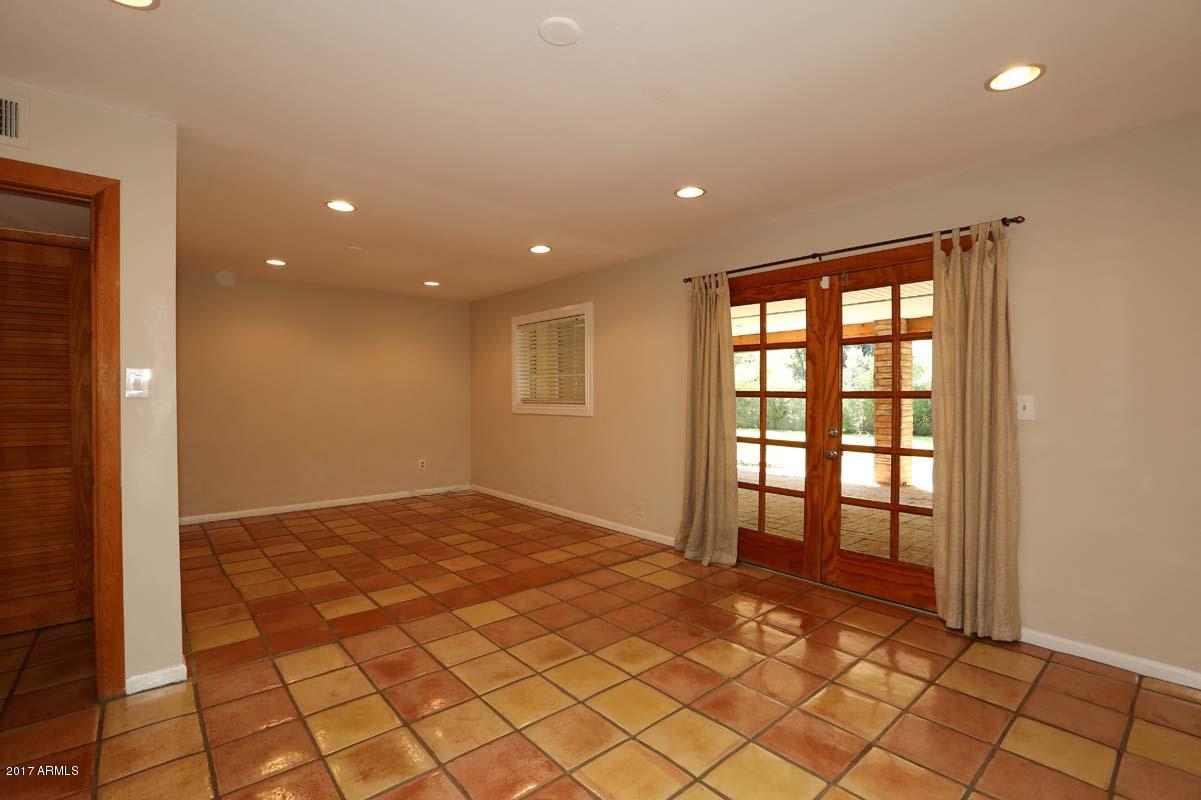 5214 North 33rd Street Phoenix, AZ 85018 - Photo 29 of 40 Master Bedroom