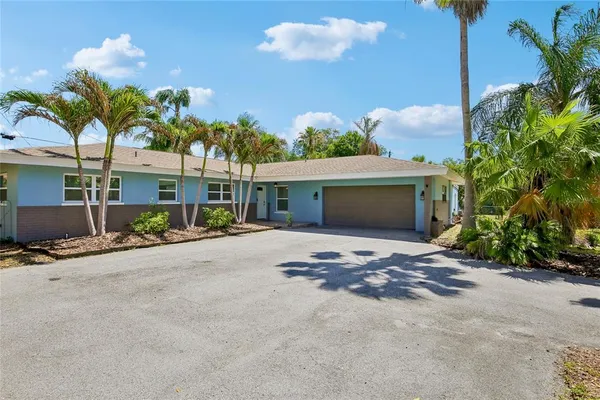 $659,900 | 1872 Hunt Lane, Clearwater, FL 33764