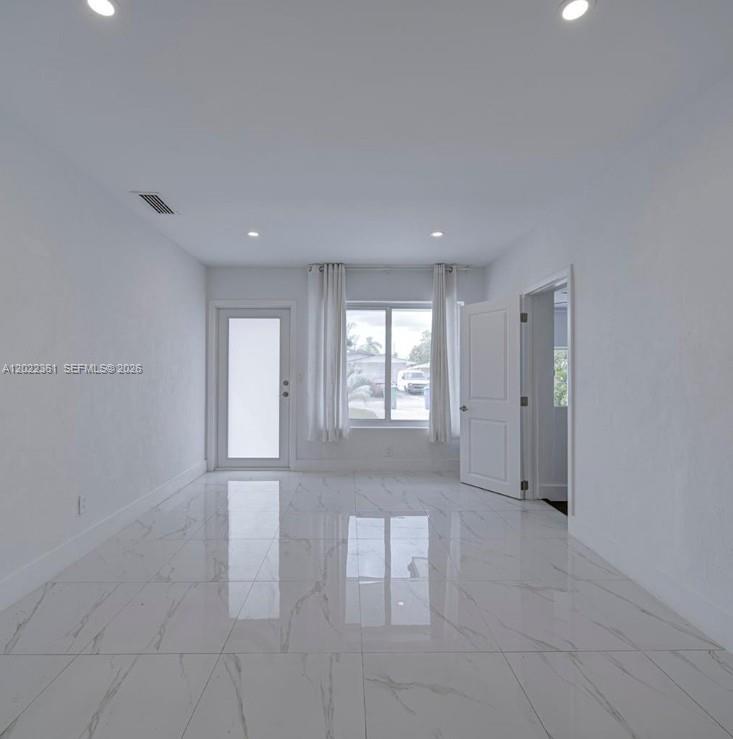 6561 Southwest 30th Street Miami, FL 33155 - Photo 2 of 10