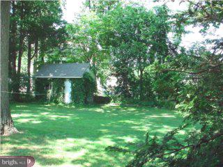 2045 Springhouse Road Broomall, PA 19008 - Photo 6 of 6