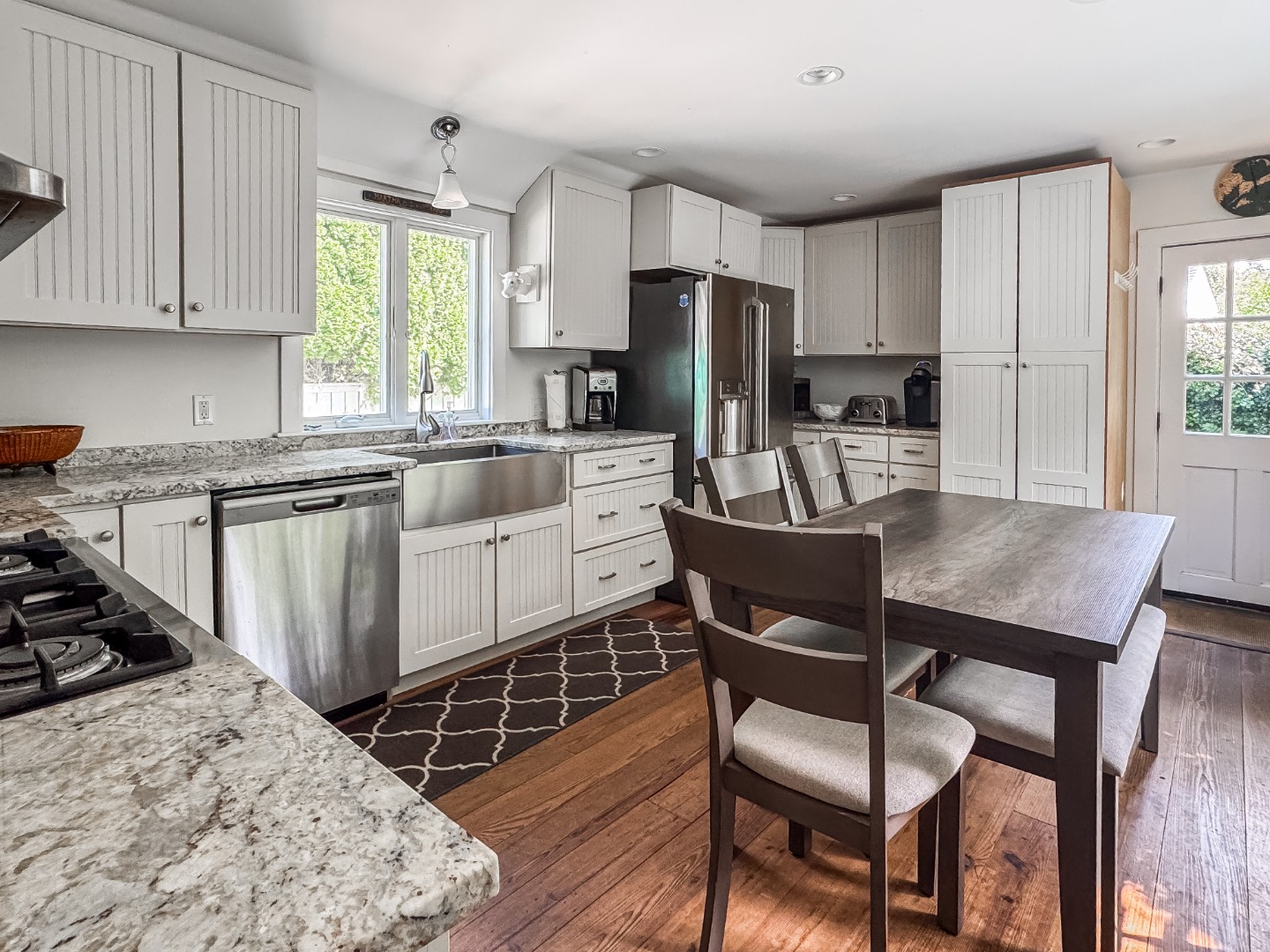 69 School Street Edgartown, MA 02539 - Photo 8 of 23