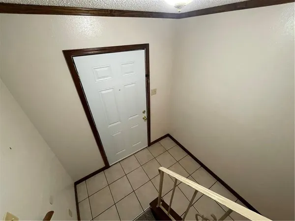 $1,350 | 1824 Hickory Avenue, Unit A, New Orleans, LA 70123