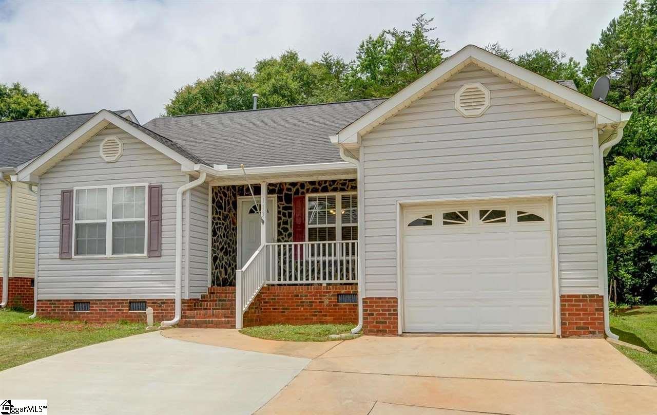 113 Cosmos Lane Greer, SC 29651 - Photo 2 of 22 Gallery Image 2
