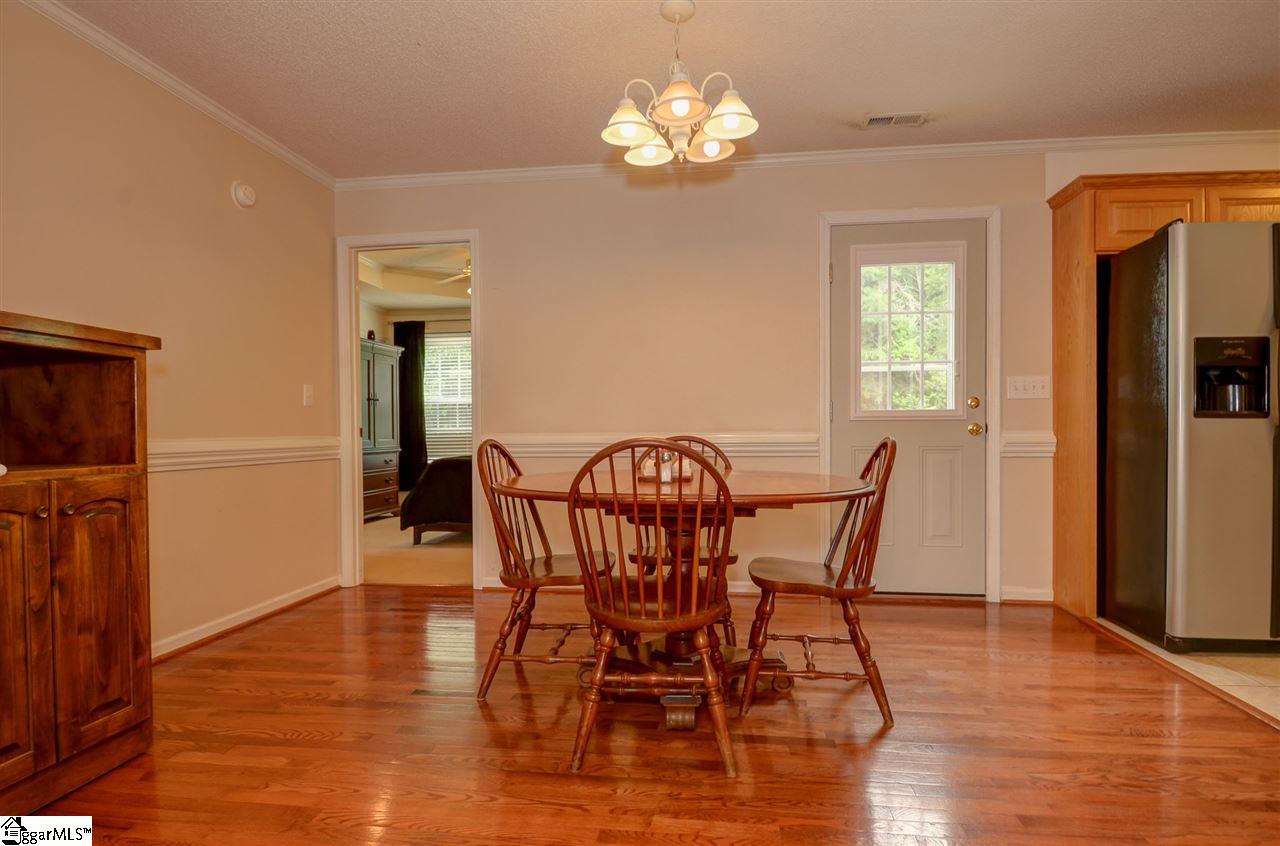 113 Cosmos Lane Greer, SC 29651 - Photo 7 of 22 Gallery Image 7