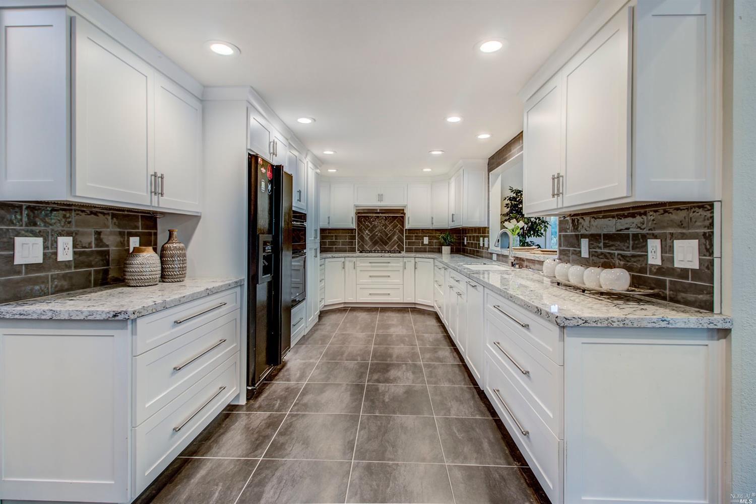 7100 Itchy Acres Road Granite Bay, CA 95746 - Photo 2 of 44 Gallery Image 2