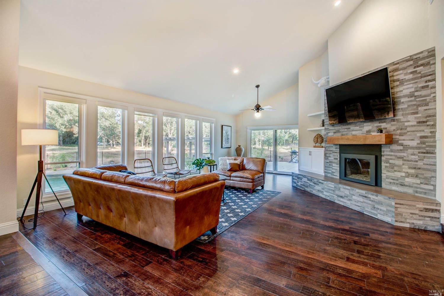 7100 Itchy Acres Road Granite Bay, CA 95746 - Photo 12 of 44 Gallery Image 12