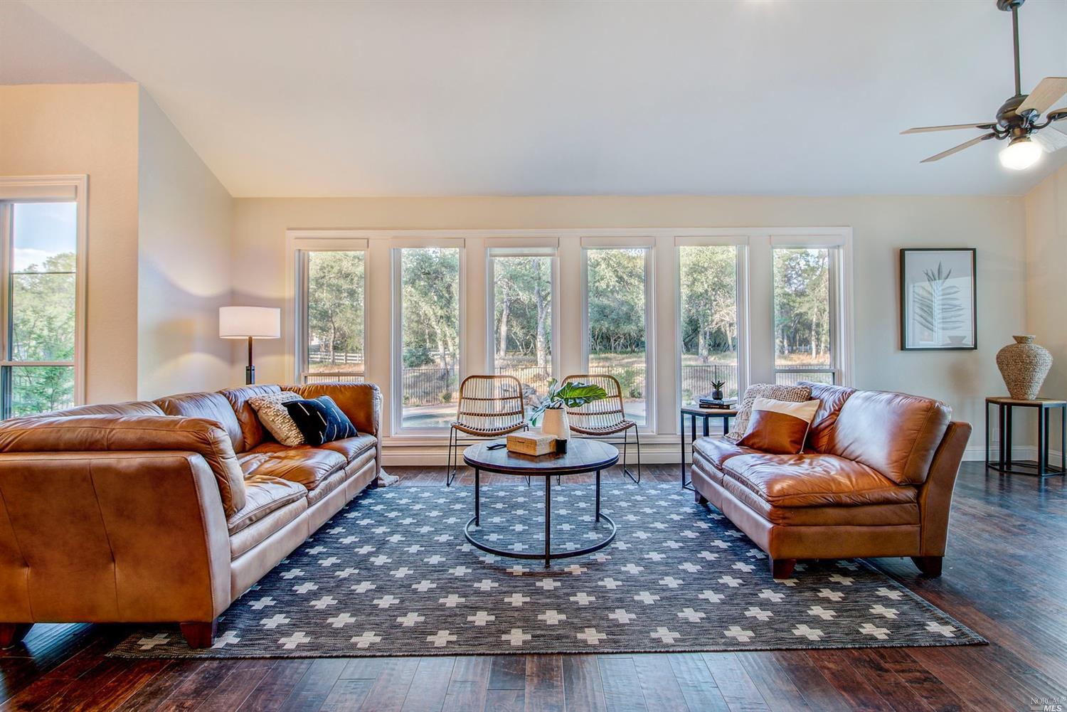 7100 Itchy Acres Road Granite Bay, CA 95746 - Photo 13 of 44 Gallery Image 13