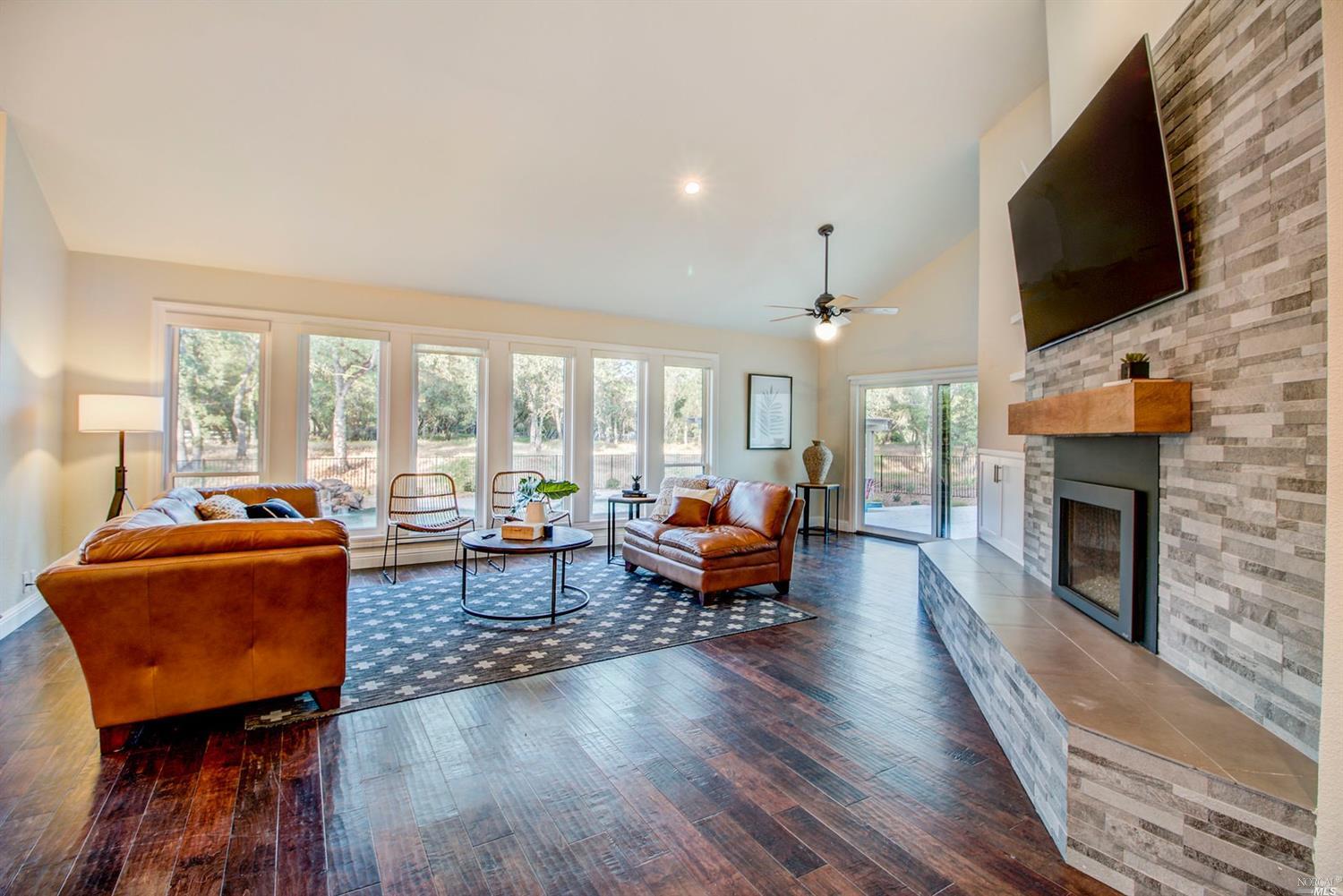 7100 Itchy Acres Road Granite Bay, CA 95746 - Photo 3 of 44 Gallery Image 3