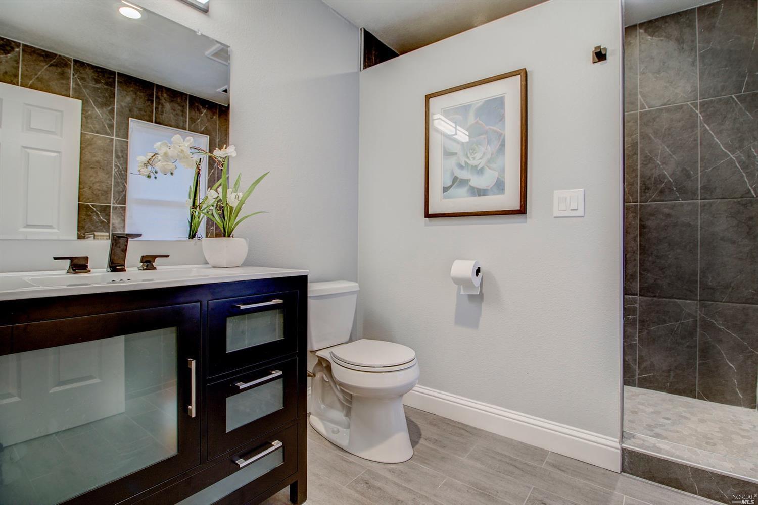 7100 Itchy Acres Road Granite Bay, CA 95746 - Photo 25 of 44 Gallery Image 25