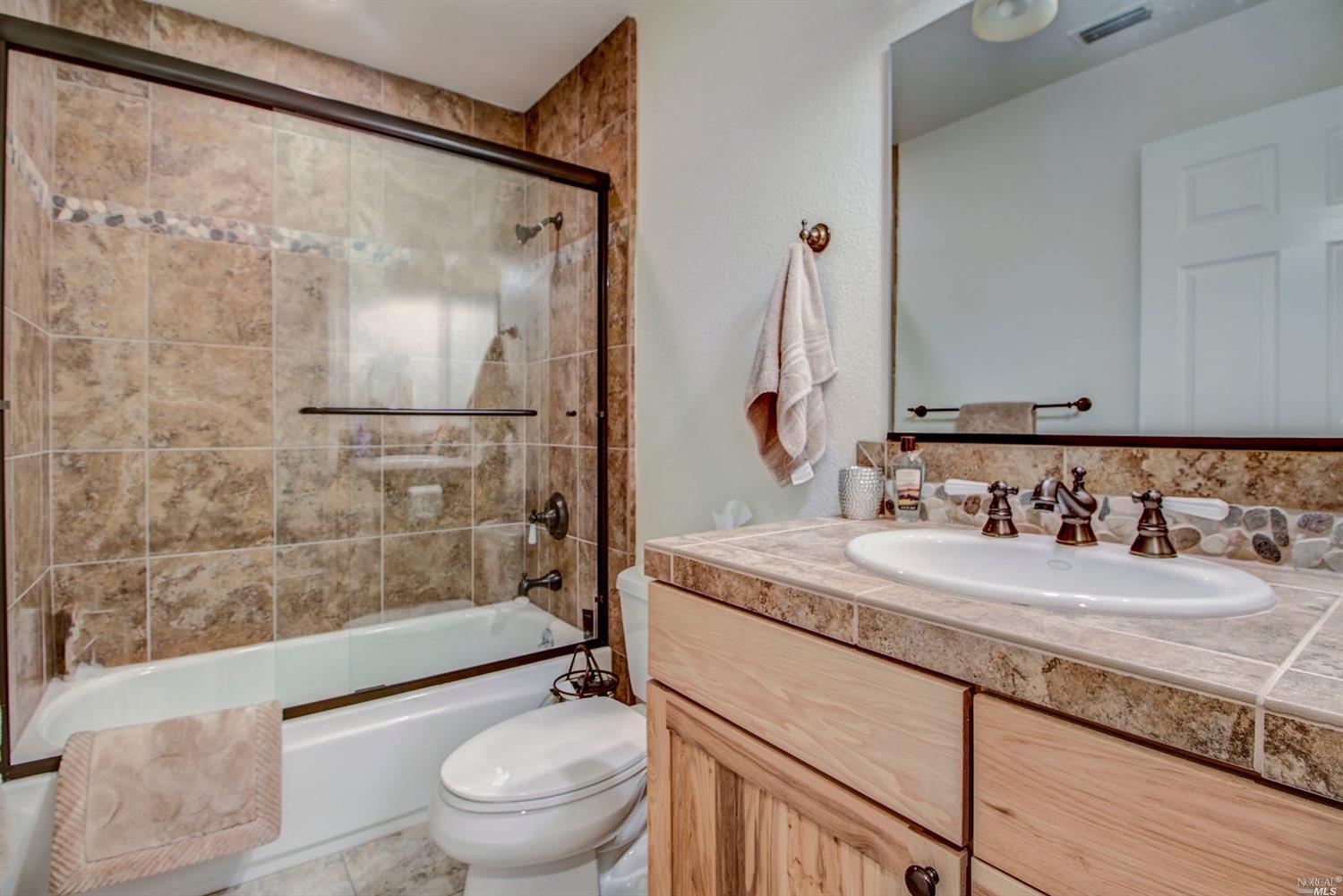 7100 Itchy Acres Road Granite Bay, CA 95746 - Photo 32 of 44 Gallery Image 32