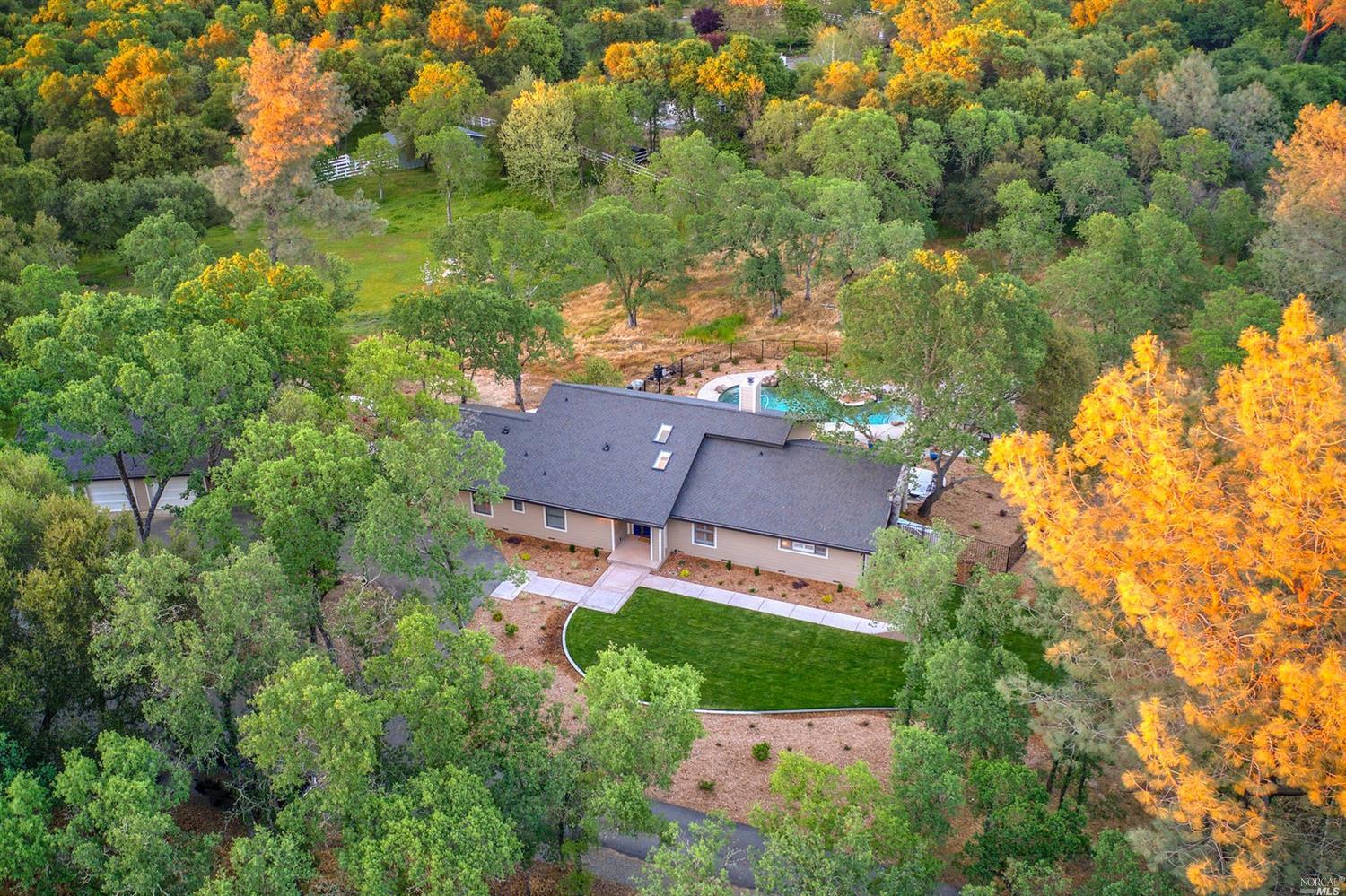 7100 Itchy Acres Road Granite Bay, CA 95746 - Photo 5 of 44 Gallery Image 5