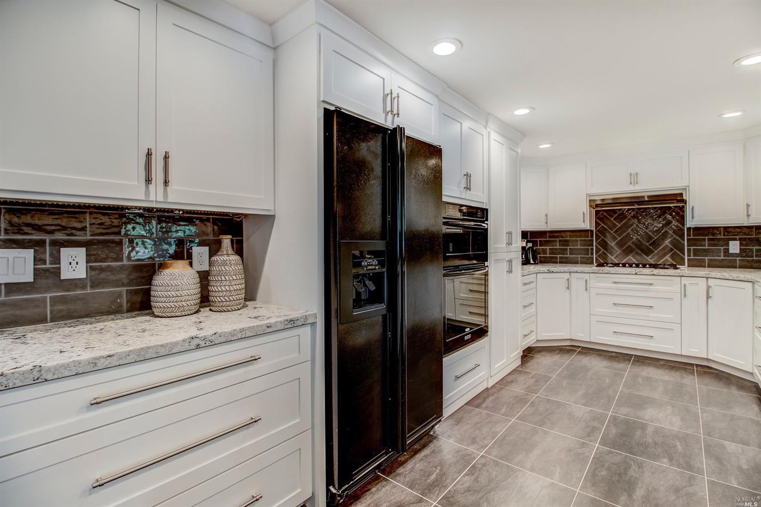 7100 Itchy Acres Road Granite Bay, CA 95746 - Photo 8 of 44 Gallery Image 8