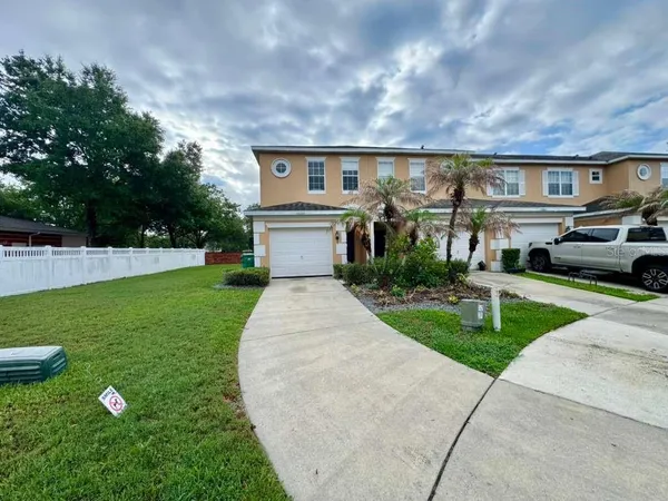 $2,400 | 13293 Daniels Landing Circle, Winter Garden, FL 34787