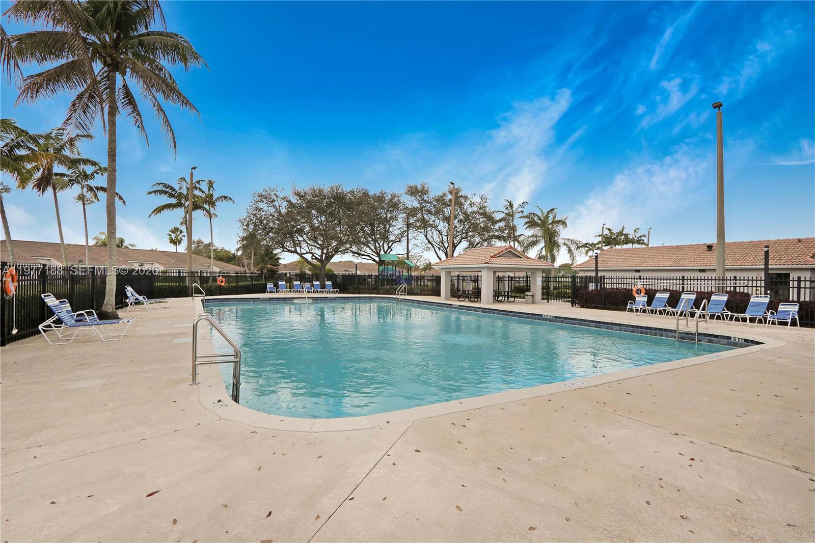 2232 Southwest 120th Avenue Miramar, FL 33025 - Photo 33 of 36