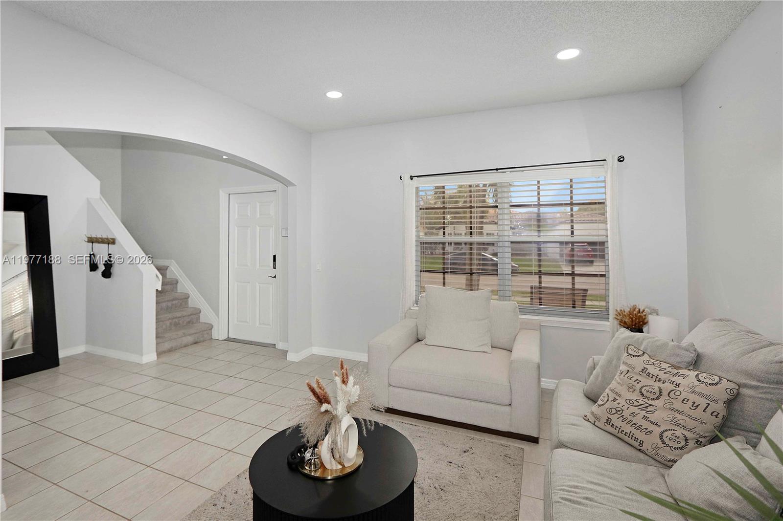 2232 Southwest 120th Avenue Miramar, FL 33025 - Photo 5 of 36