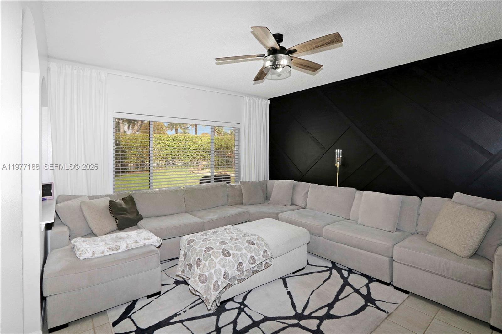 2232 Southwest 120th Avenue Miramar, FL 33025 - Photo 9 of 36