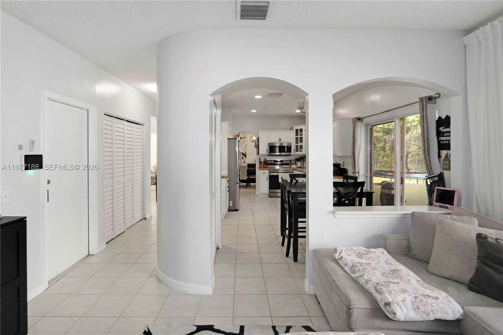 2232 Southwest 120th Avenue Miramar, FL 33025 - Photo 10 of 36