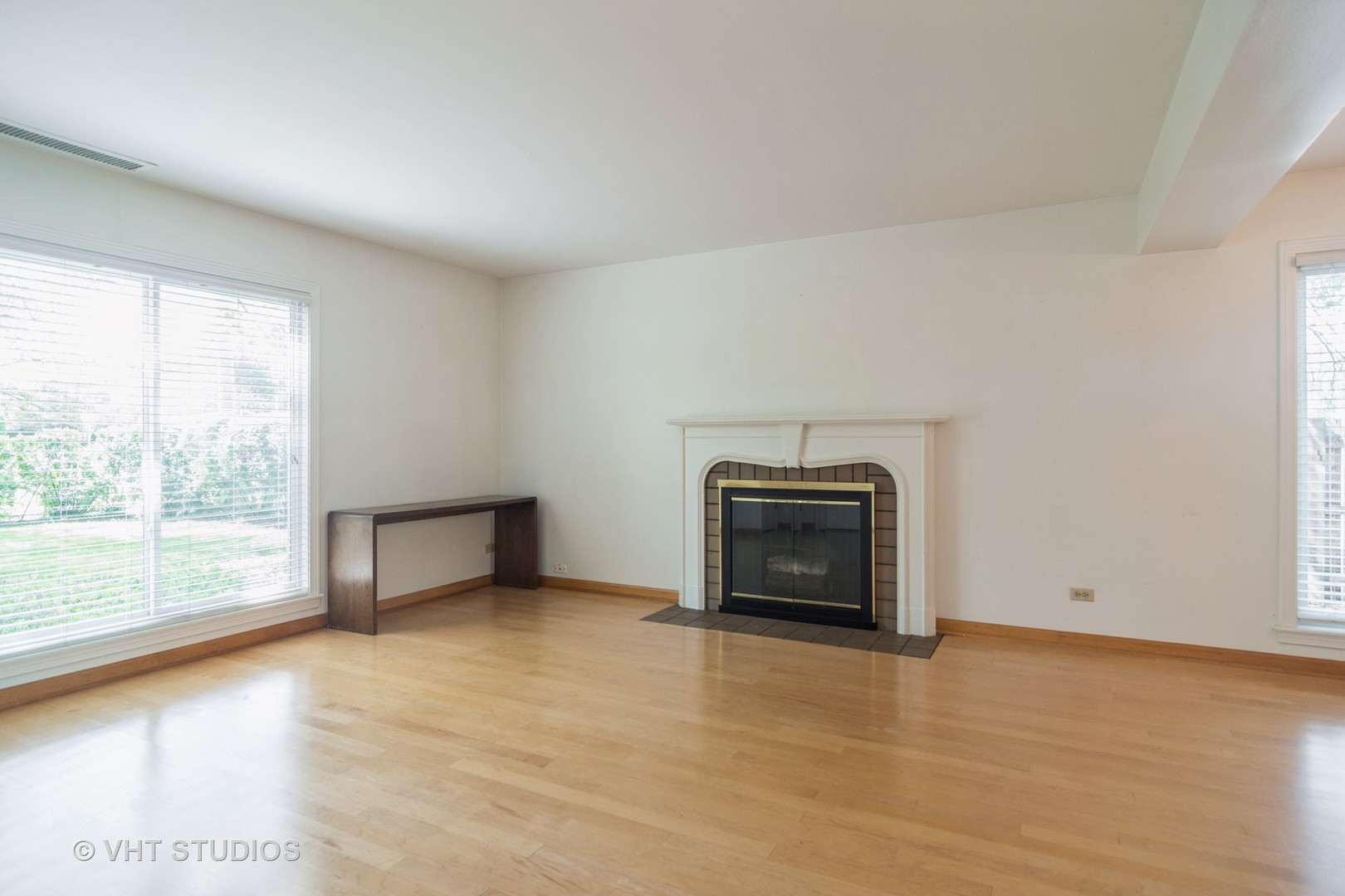 1445 Shermer Road, Unit 1A Northbrook, IL 60062 - Photo 3 of 16 Gallery Image 3