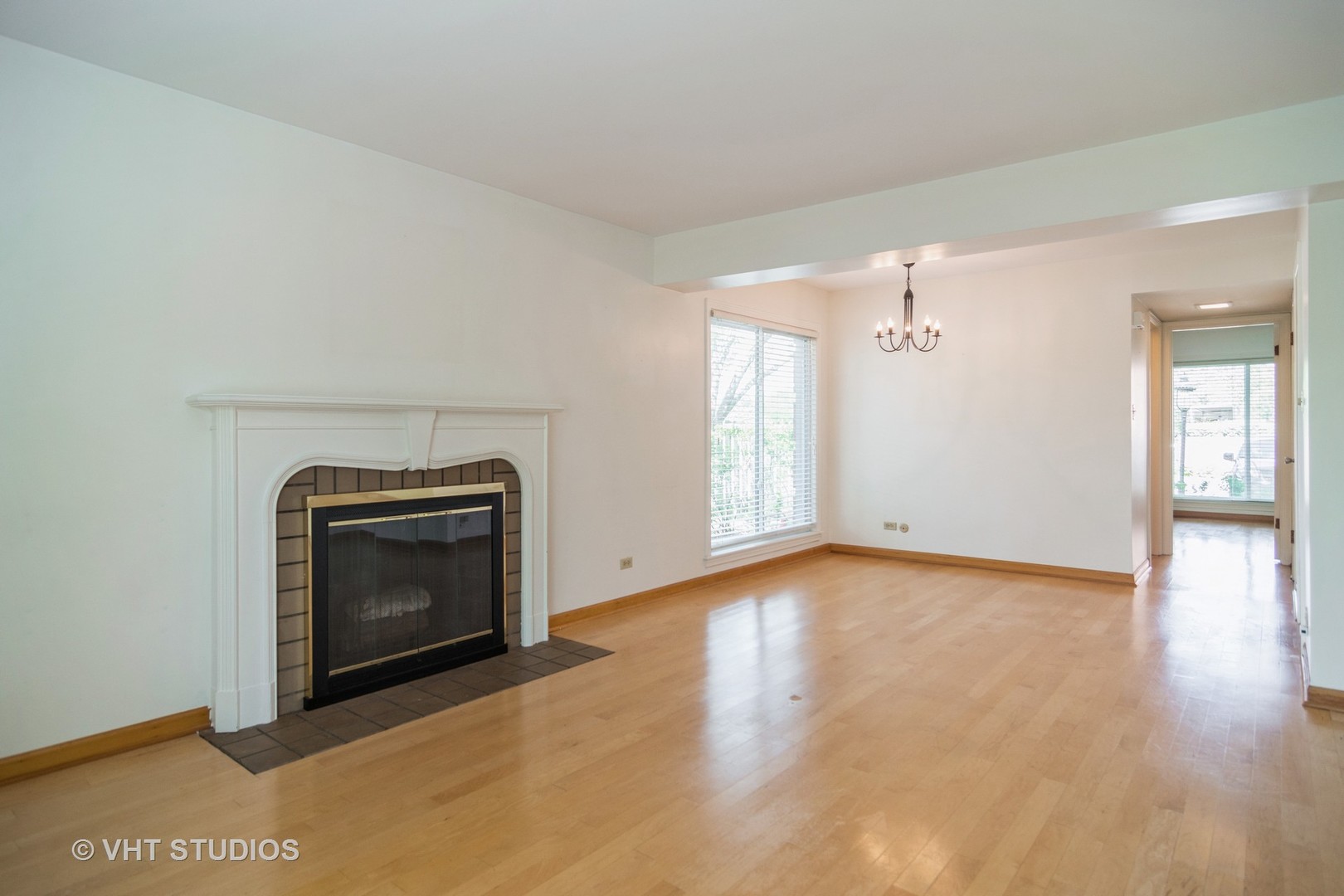 1445 Shermer Road, Unit 1A Northbrook, IL 60062 - Photo 5 of 16 Gallery Image 5