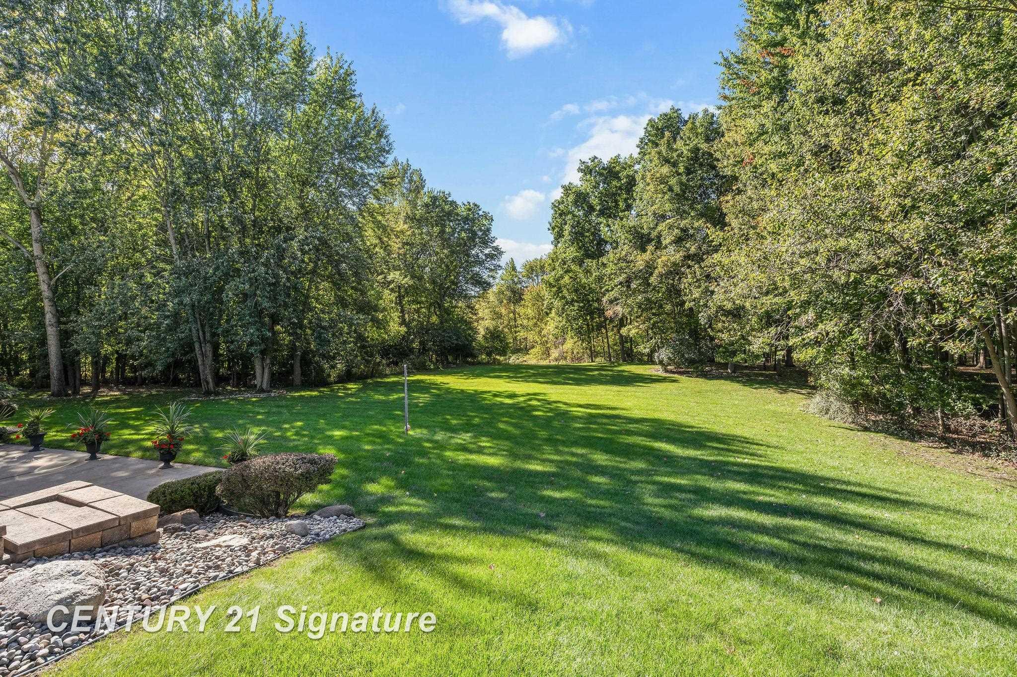 3137 Midland Road Saginaw, MI 48603 - Photo 13 of 85
