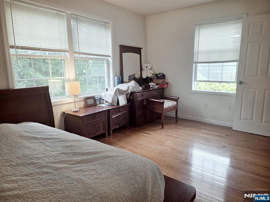 260 Edwards Street, Unit B Ridgewood, NJ 07450 - Photo 5 of 24