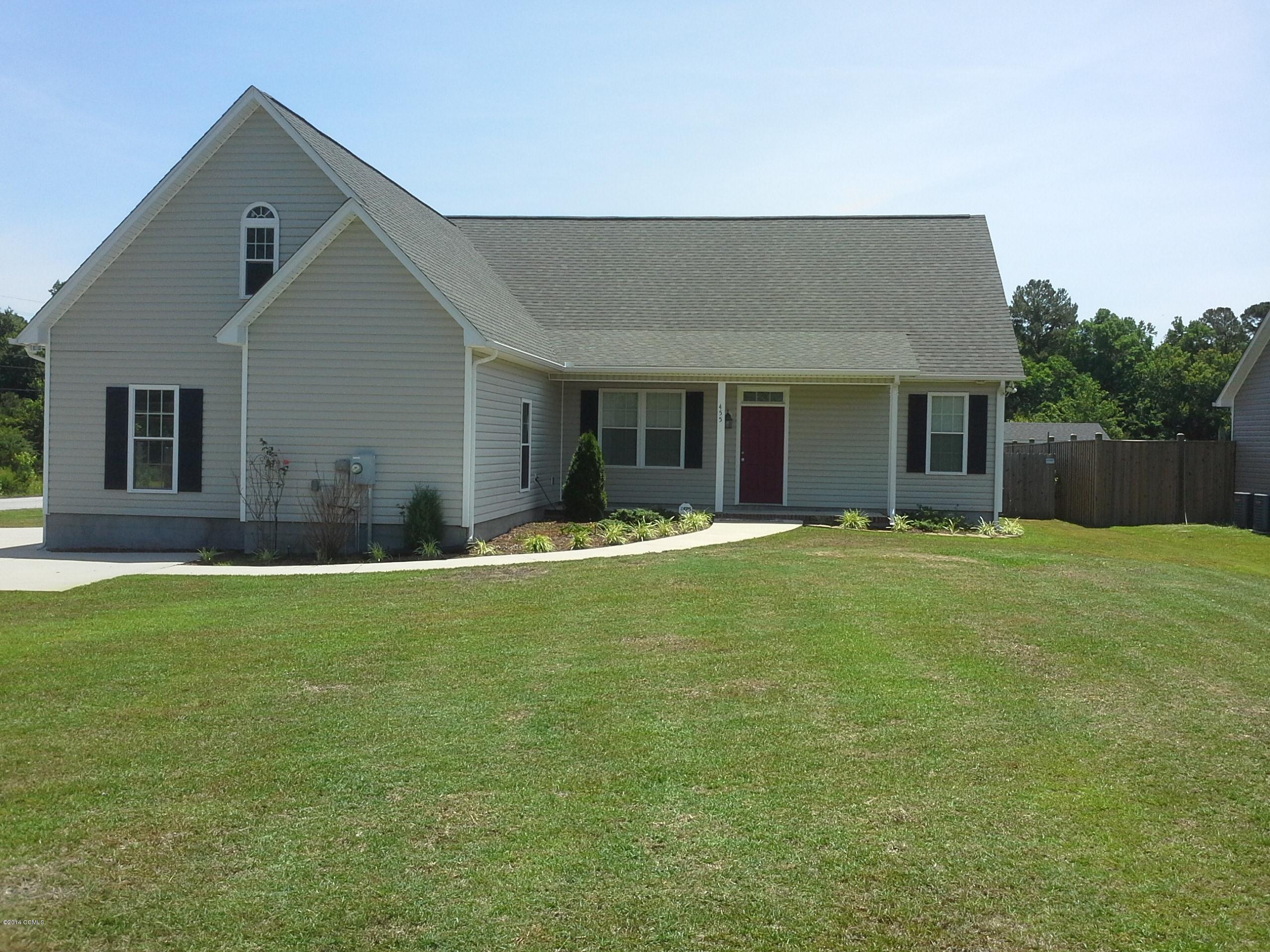 455 Nine Foot Road Newport, NC 28570 - Photo 3 of 24 Front View5