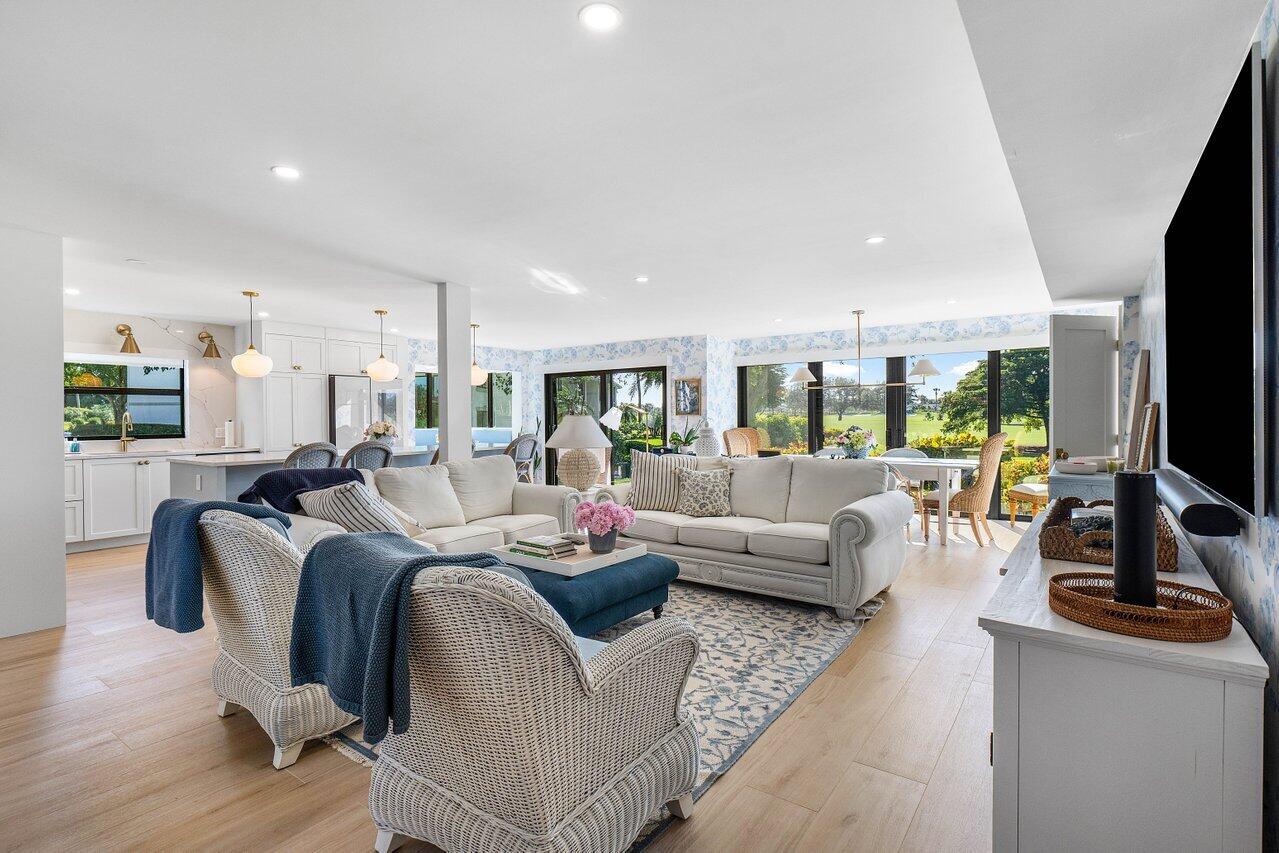 10111 Quail Covey Road, Unit HIBISCUS N Boynton Beach, FL 33436 - Photo 5 of 54 Interior living area