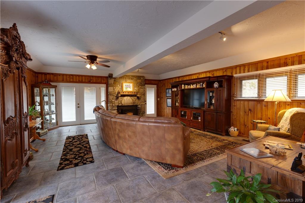 883 Spring Brook Waynesville, NC 28786 - Photo 11 of 40
