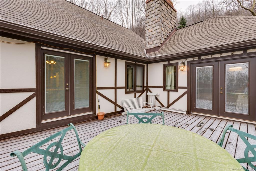 883 Spring Brook Waynesville, NC 28786 - Photo 5 of 40