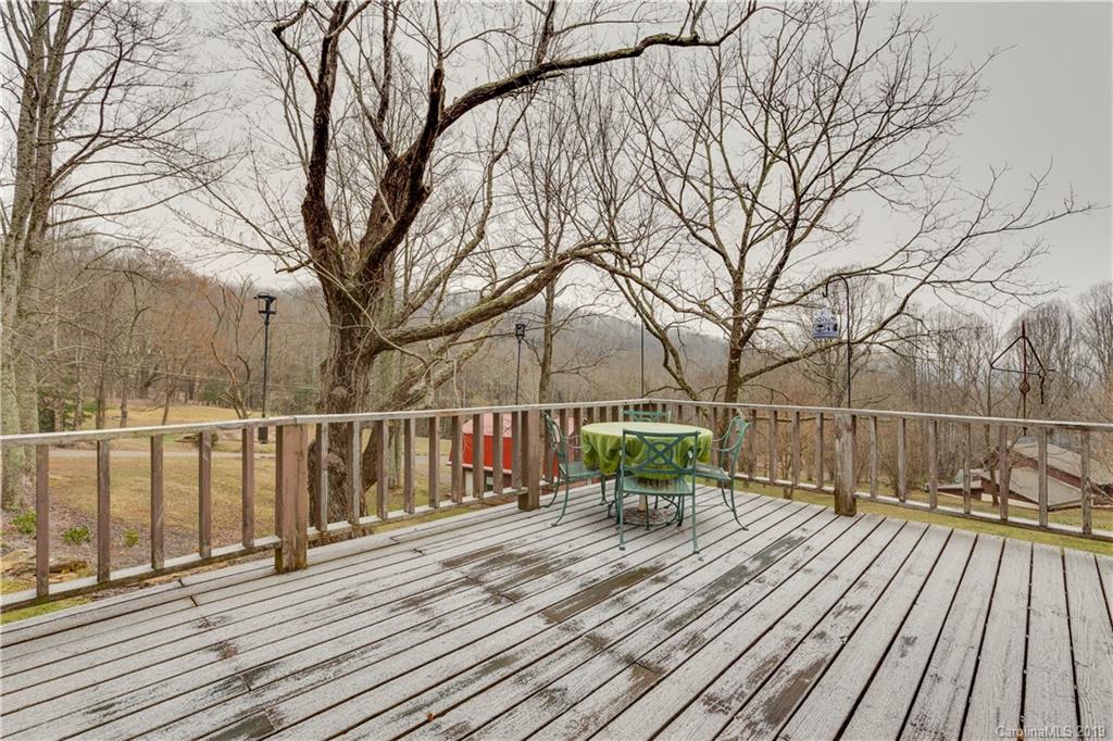 883 Spring Brook Waynesville, NC 28786 - Photo 6 of 40